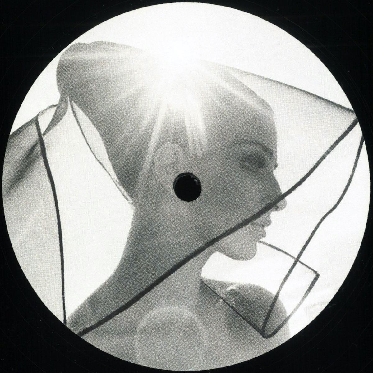 016 (VINYL) | Mint (M) Mint (M)