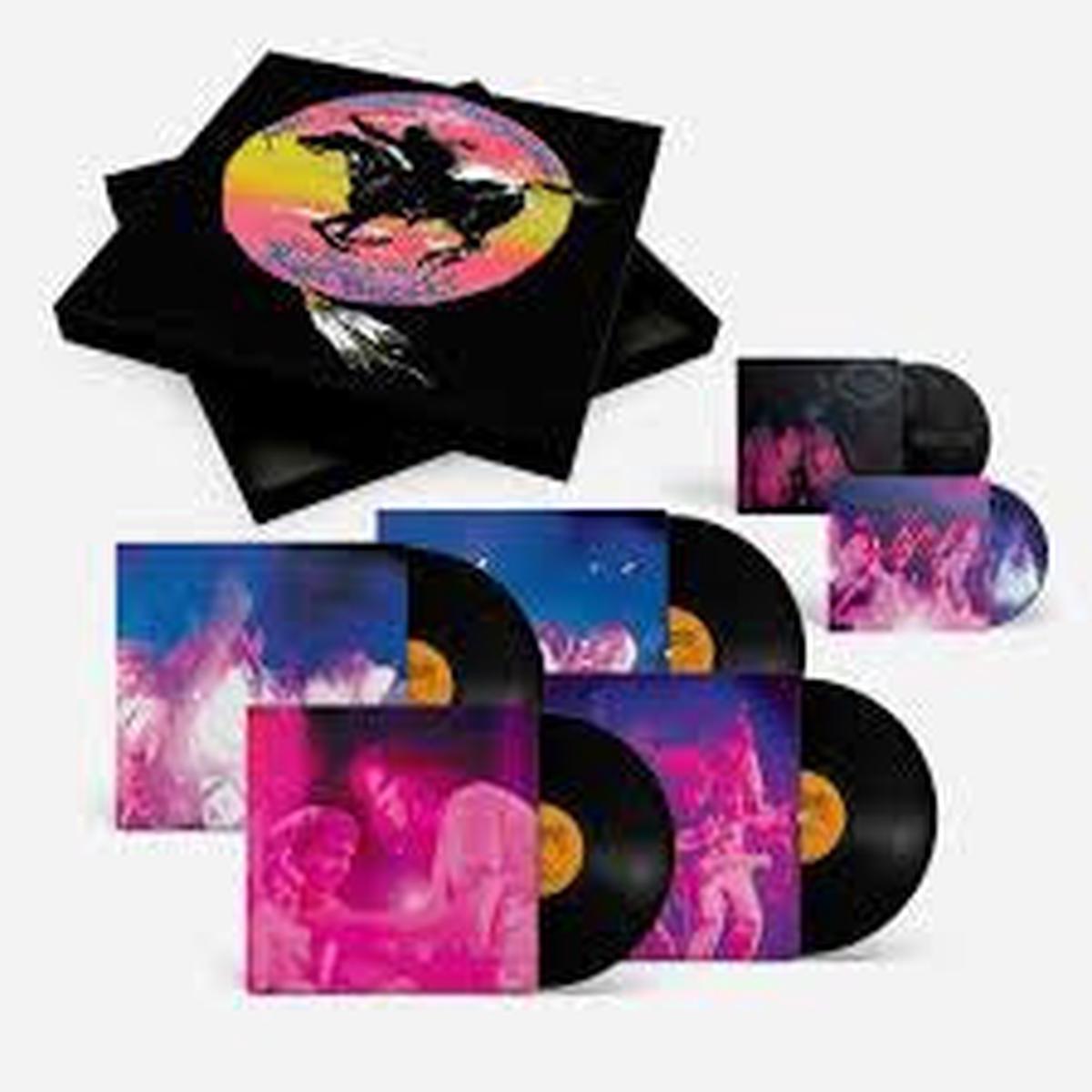 YOUNG NEIL & CRAZY HORSE-WAY DOWN IN THE RUST BUCKET 4LP+2CD (G) +DVD BOX SET NM BOX VG+