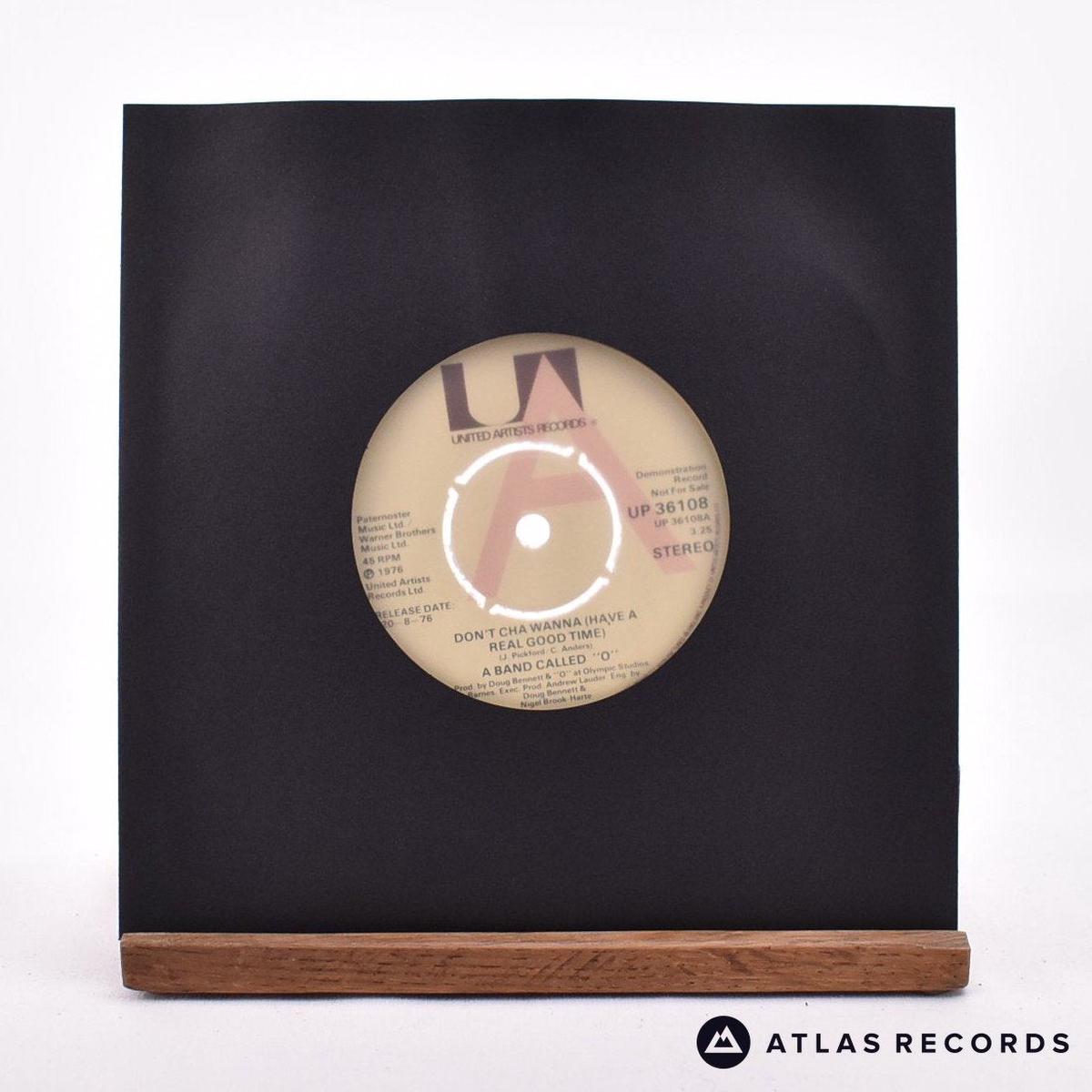 A Band Called “O” – Don’t Cha Wanna – 7″ Vinyl Record – NM